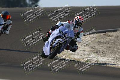 media/Nov-02-2025-Lets Ride (Sun) [[f7a3caa734]]/B Group/1220pm (Turn 2 Outside)/